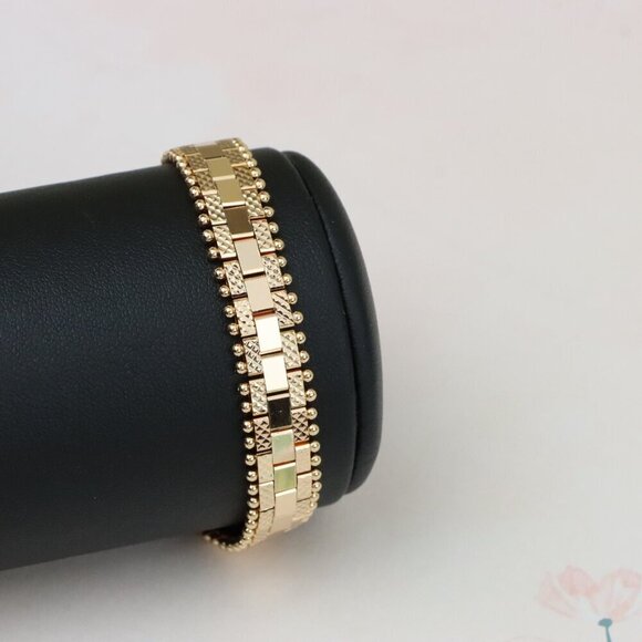 "Elegant Rose Gold Bracelet with Textured Link Detailing, XPBL1003 - Picture 7 of 12